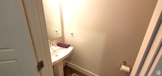 3040 E Lavatera Dr S, St George, UT 84790 - bathroom featuring baseboards