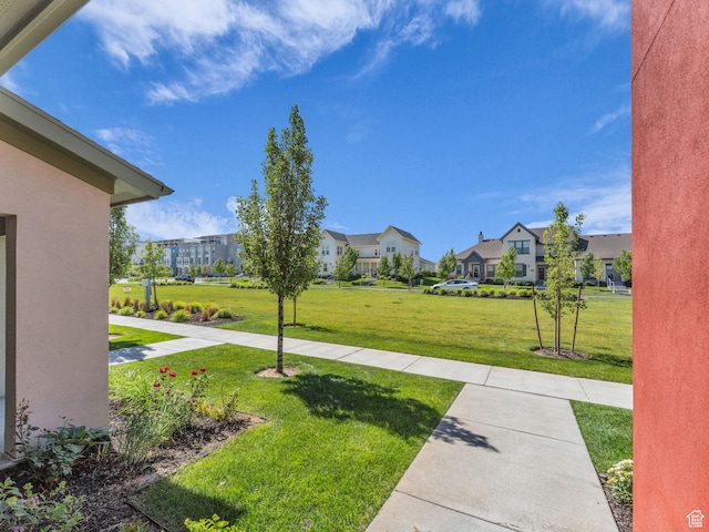 5103 W Black Twig Dr, South Jordan, UT 84009 - view of green lawn featuring a residential view