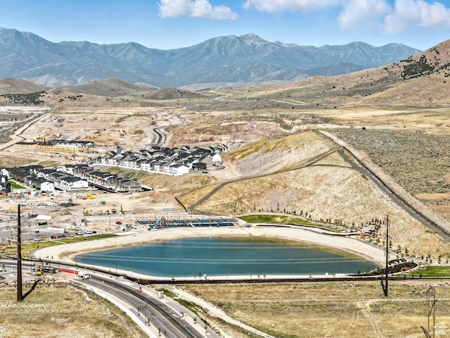 1911 N Lemongrass Dr, Saratoga Springs, UT 84045 - drone / aerial view of a water and mountain view