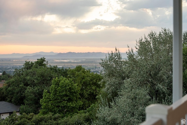 1044 S Terrace Dr E, Bountiful, UT 84010 - view of mountain backdrop