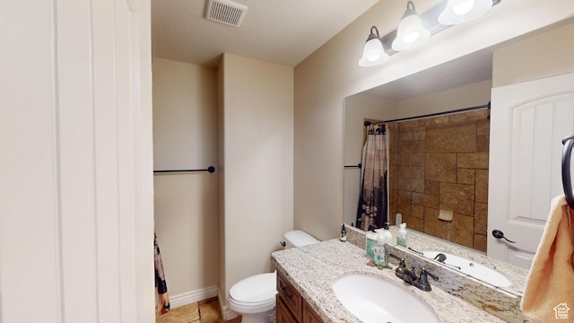 1605 W 1400 S, Vernal, UT 84078 - full bath featuring vanity, curtained shower, and tile patterned flooring