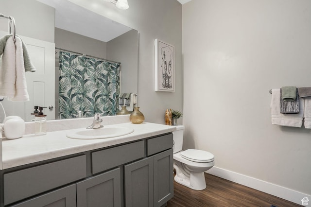 13054 S Tortola Dr W Unit 301, Herriman, UT 84096 - full bath featuring vanity, wood finished floors, and curtained shower