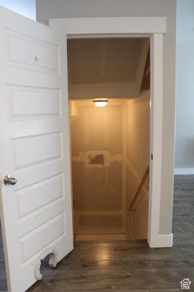 4442 W Hill Shadow Way S, Herriman, UT 84096 - detailed view of wood finished floors and baseboards