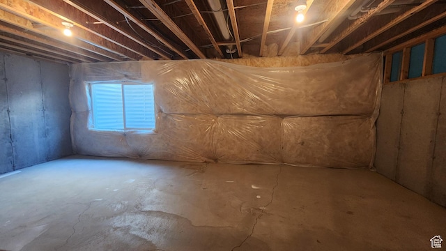 4442 W Hill Shadow Way S, Herriman, UT 84096 - view of below grade area