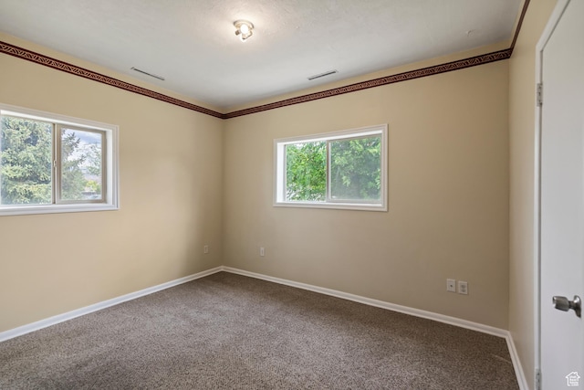 407 E 200 N, Richfield, UT 84701 - carpeted empty room featuring baseboards
