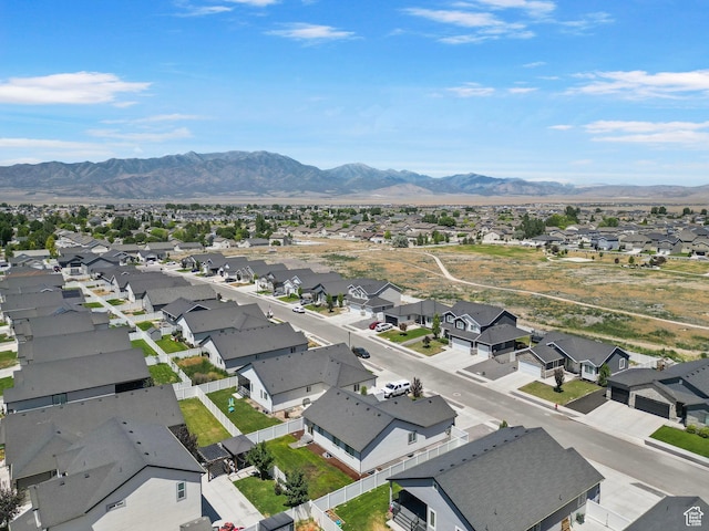 2362 E Quaking Aspen Ln, Eagle Mountain, UT 84005 - aerial view of residential area with a mountainous background