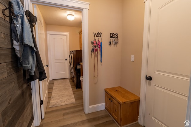 594 W 5450 S, Riverdale, UT 84405 - hall with light wood-style flooring and baseboards