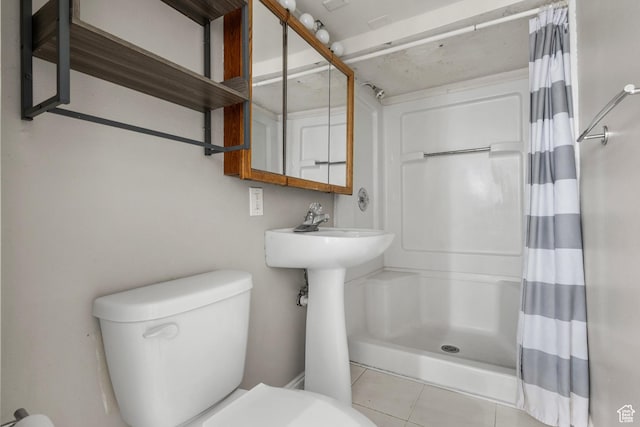 717 E 150 S, Provo, UT 84606 - full bath with a shower with shower curtain and tile patterned floors