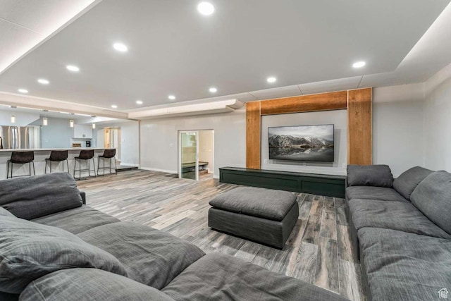211 N 800 E, Bountiful, UT 84010 - living area featuring light wood finished floors and recessed lighting