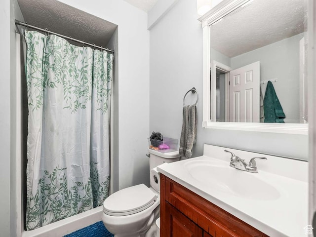 211 N 800 E, Bountiful, UT 84010 - full bath with a textured ceiling, vanity, and a shower with curtain