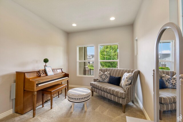 598 W Sandhill Dr, Lehi, UT 84043 - sitting room featuring plenty of natural light, recessed lighting, and light carpet