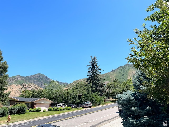 3550 E Oakview Dr, Millcreek, UT 84124 - view of mountain background
