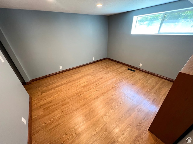 3550 E Oakview Dr, Millcreek, UT 84124 - unfurnished room with light wood-style flooring and recessed lighting