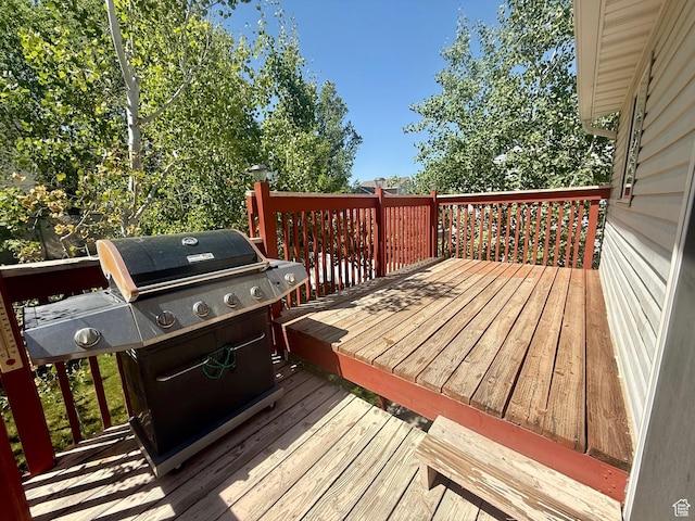 428 E 810 N, Tooele, UT 84074 - wooden deck with grilling area