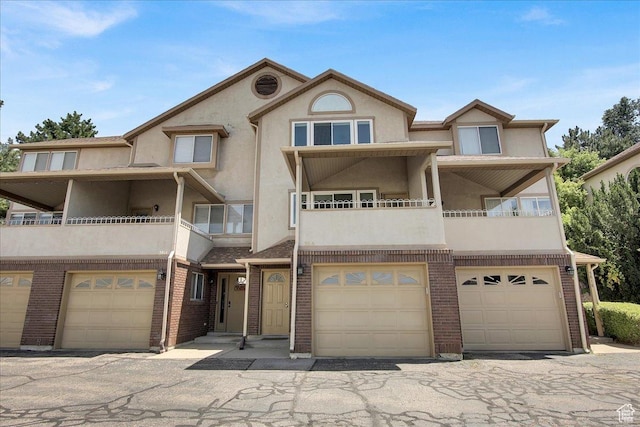 5816 Club View Ln, South Ogden, UT 84405