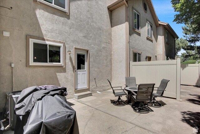 5816 Club View Ln, South Ogden, UT 84405