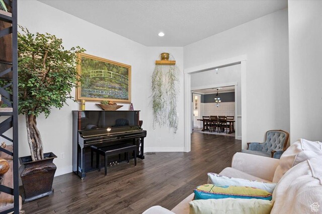 10865 S Hiddenwood Dr, Sandy, UT 84092 - living room featuring wood finished floors and recessed lighting