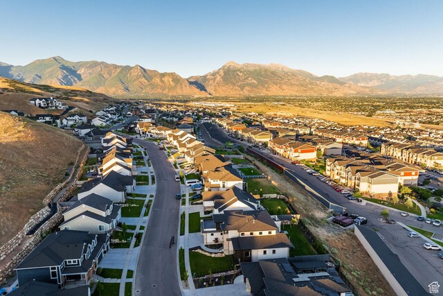 4242 N Seasons View Dr, Lehi, UT 84043