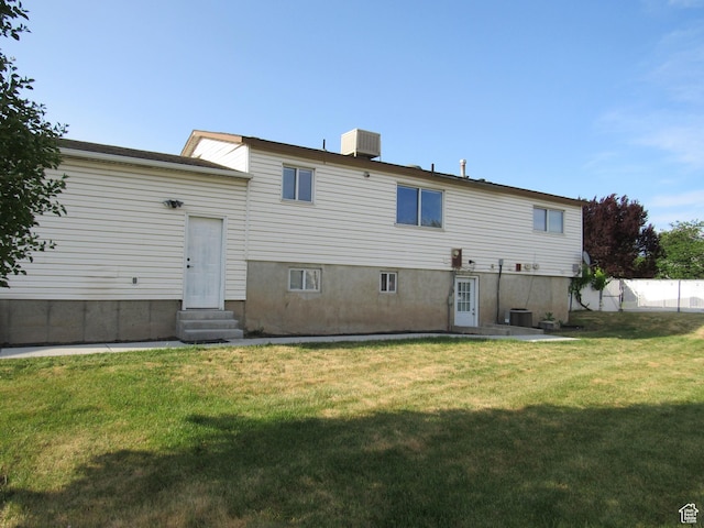 1101 W 1870 N, Lehi, UT 84043 - back of house with entry steps