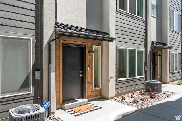 765 N 400 W Unit 205, Salt Lake City, UT 84103 - doorway to property featuring stucco siding