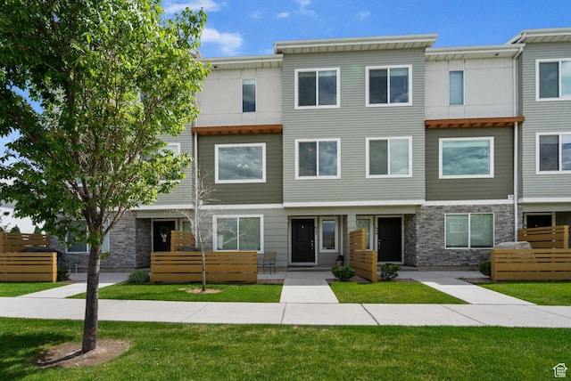 655 W 1430 S, Orem, UT 84058 - multi unit property featuring a front yard and stone siding