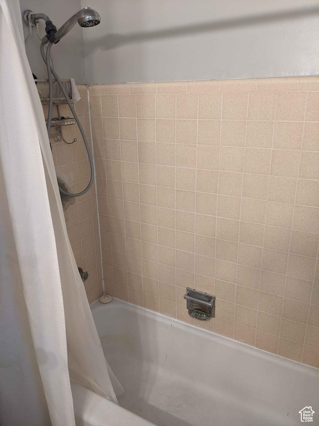 173 N K St E, Salt Lake City, UT 84103 - full bath featuring shower / bath combo with shower curtain