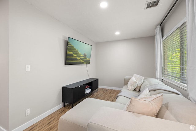 3584 S Autumn Gate Ct, Magna, UT 84044 - living area featuring wood finished floors and recessed lighting