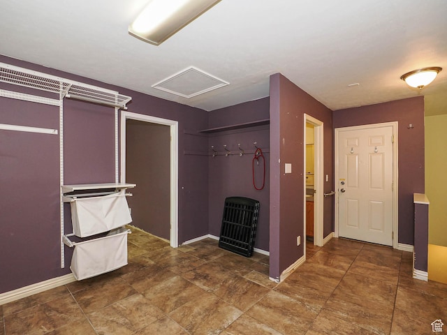 1473 E Millcreek Way, Millcreek, UT 84106 - foyer entrance with baseboards
