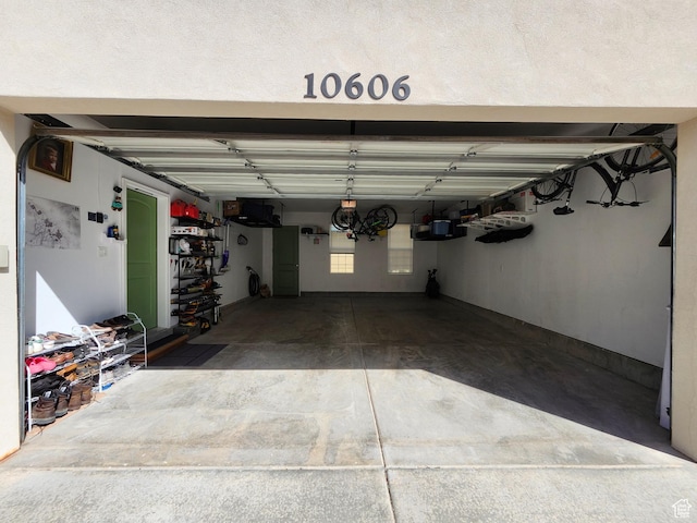 10606 S Redknife Dr, South Jordan, UT 84009 - view of garage