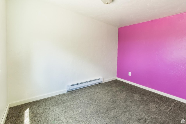 168 S 100 W, Roosevelt, UT 84066 - unfurnished room featuring a baseboard heating unit and carpet