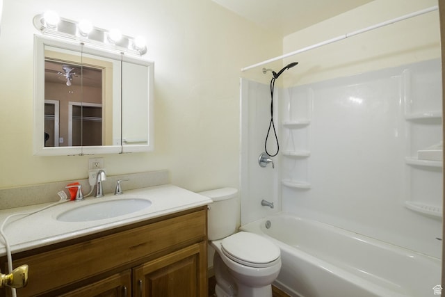 168 S 100 W, Roosevelt, UT 84066 - bathroom featuring vanity, shower / bathtub combination, and a ceiling fan