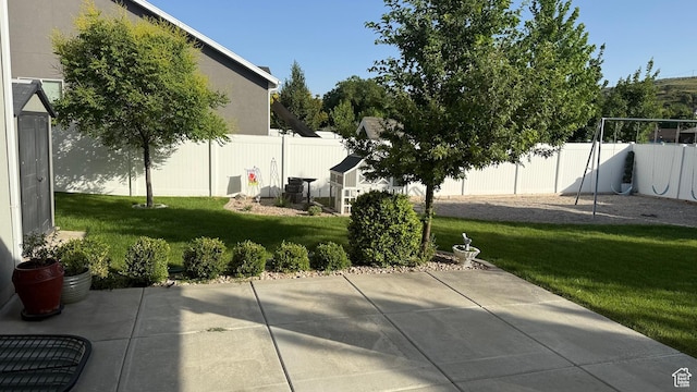 559 E Petersen Pkwy, South Weber, UT 84405 - fenced backyard with a patio