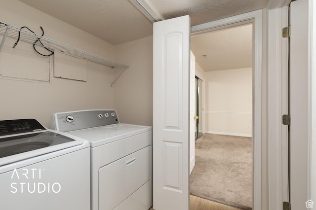 796 N 200 W, American Fork, UT 84003 - laundry area featuring independent washer and dryer, light carpet, and a textured ceiling