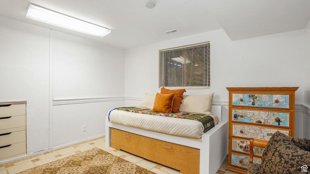 2275 E 9800 S, Sandy, UT 84092 - bedroom featuring a wainscoted wall