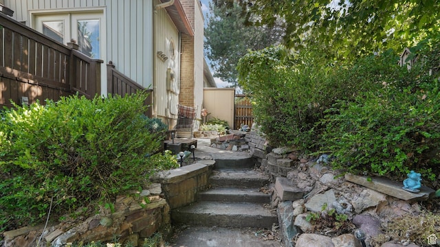 2275 E 9800 S, Sandy, UT 84092 - view of staircase