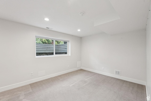 932 W Walden Meadows Dr S, Salt Lake City, UT 84123 - unfurnished room with recessed lighting, light carpet, and a smoke detector
