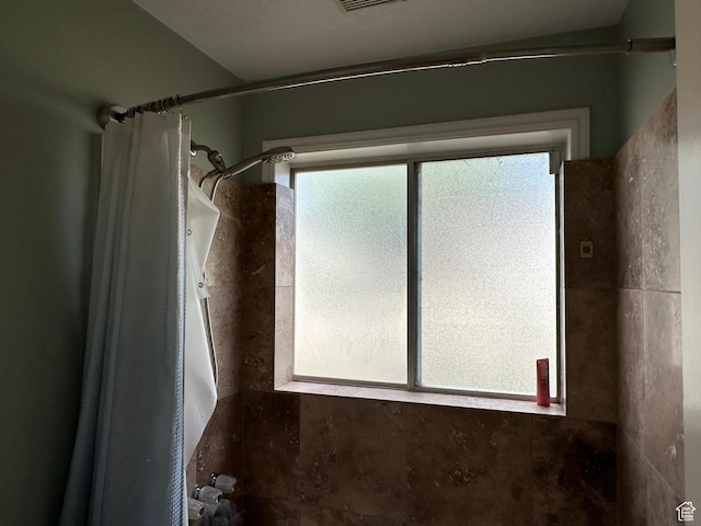 83 E 1820 S, Orem, UT 84058 - full bath with a shower with curtain