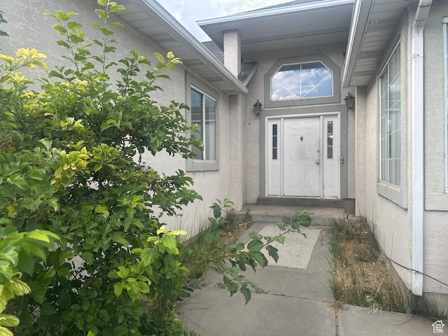 83 E 1820 S, Orem, UT 84058 - property entrance featuring stucco siding