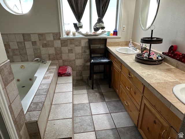 83 E 1820 S, Orem, UT 84058 - full bath featuring double vanity and a jetted tub