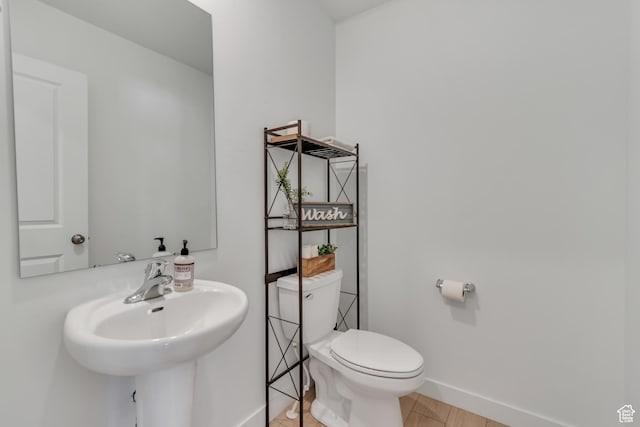 3444 Sparrow Ln W Unit 164, Eagle Mountain, UT 84005 - bathroom with toilet and baseboards