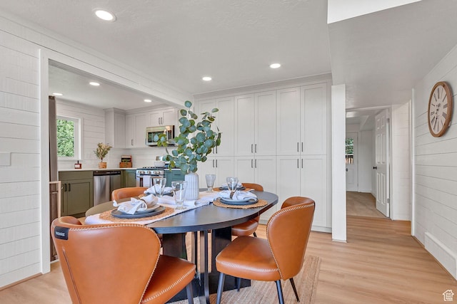 575 Upper Evergreen Dr, Park City, UT 84098 - dining room featuring light wood-style floors and recessed lighting