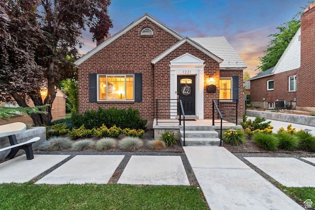 1221 E 800 S, Salt Lake City, UT 84102 - bungalow-style house with brick siding