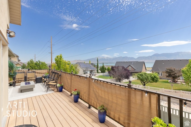 2244 S Hunter Dr, Saratoga Springs, UT 84045 - wooden terrace featuring a mountain view