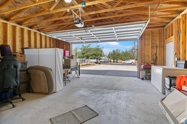 516 N Broadway Ave, Tooele, UT 84074 - view of garage