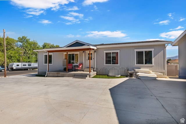 516 N Broadway Ave, Tooele, UT 84074 - back of property featuring a porch