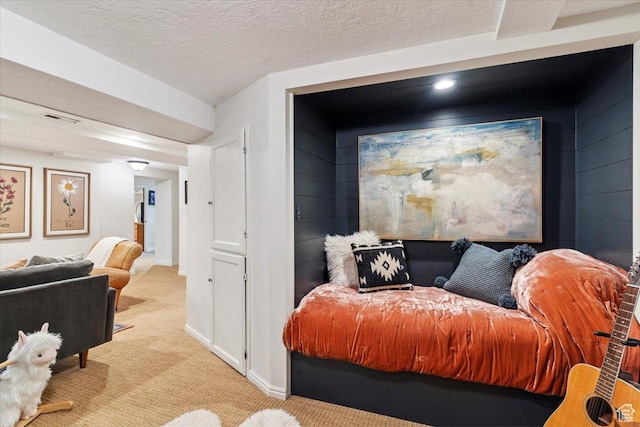 93 S 200 E, Kaysville, UT 84037 - carpeted living area featuring baseboards