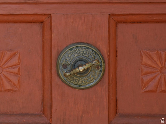 374 E 6th Ave, Salt Lake City, UT 84103 - detailed view