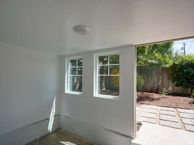 374 E 6th Ave, Salt Lake City, UT 84103 - unfurnished room featuring concrete floors