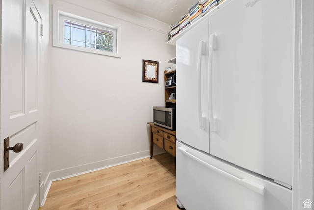 266 W 200 S, Hurricane, UT 84737 - walk in closet with light wood-type flooring
