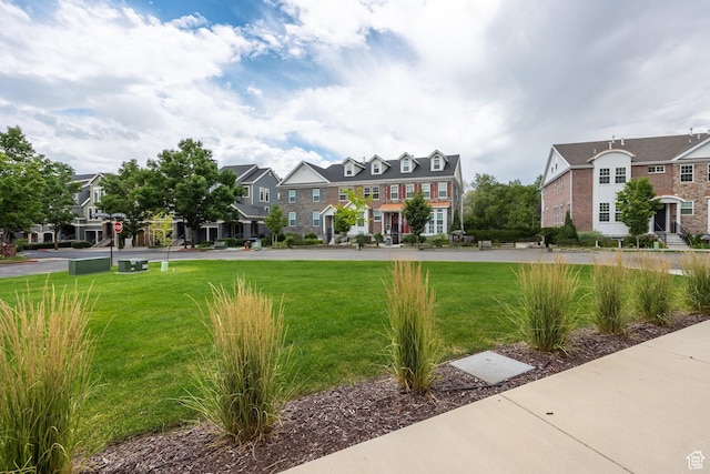 5149 N Edgewood Dr, Provo, UT 84604 - view of community with a residential view and a lawn